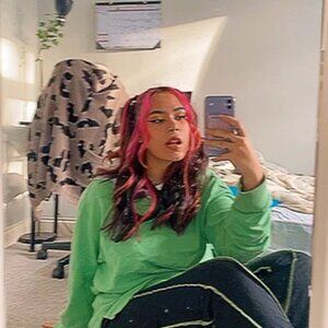 Meet your Posher, Mayra